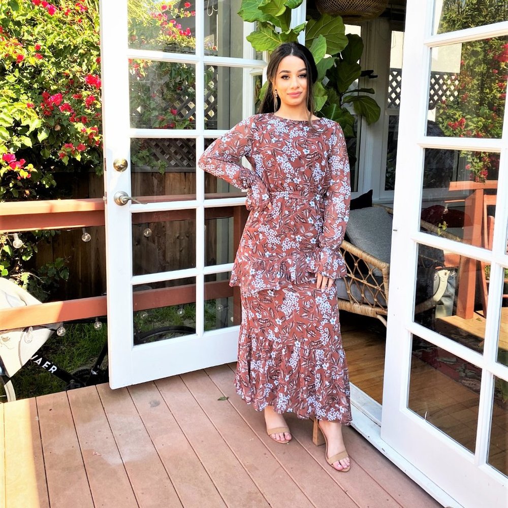 😍 Maison De Robes 𝓜𝓪𝔂𝓪 Brown Dress - Picture 3 of 6